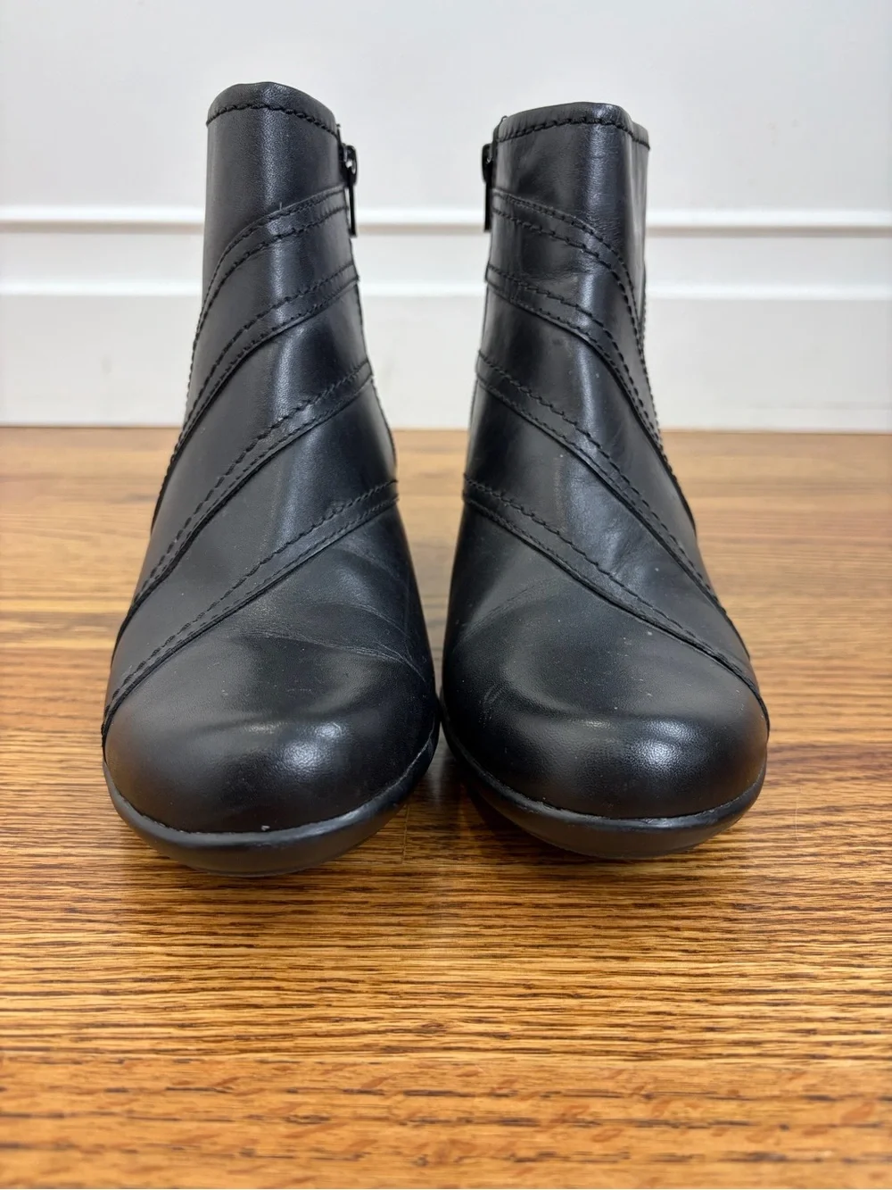 Clarks Malia Marny Low Wedge Ankle Boot Black Leather (9)